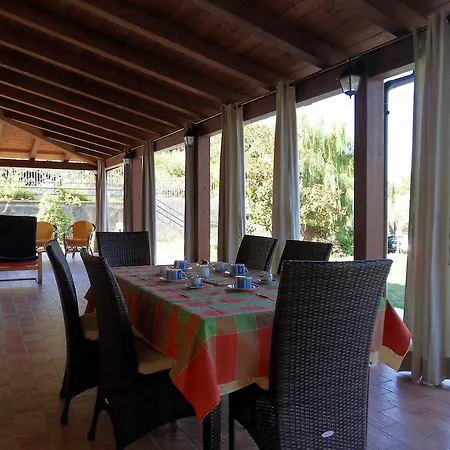 Casale Rondinella سان لوسيدو