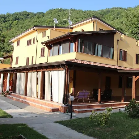 فندق مبيت وإفطار Casale Rondinella *